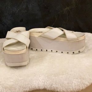 90s style platform sandals YRU